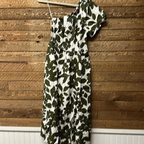 J.Crew Smocked cotton  one-shoulder dress in leafy floral-BR404-Rich Olive Small - Picture 6 of 7